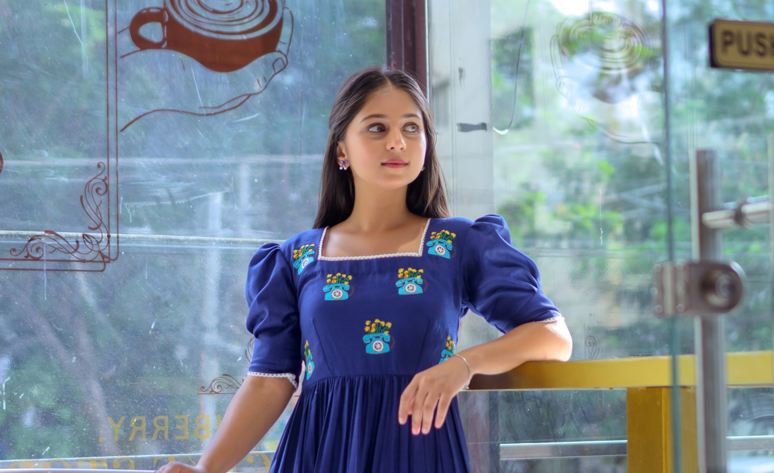 Elegant Rayon Cotton Top