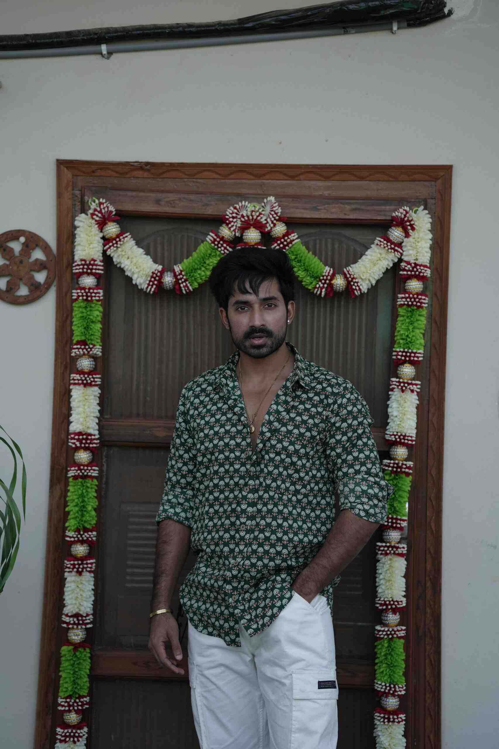 Green Cotton Printed Full Sleeve Shirt