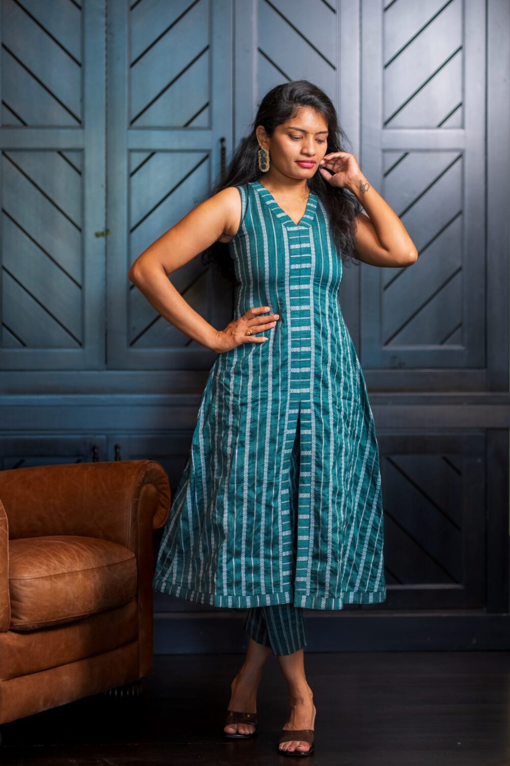 Blended Cotton Striped A-Line Kurti - Image 6